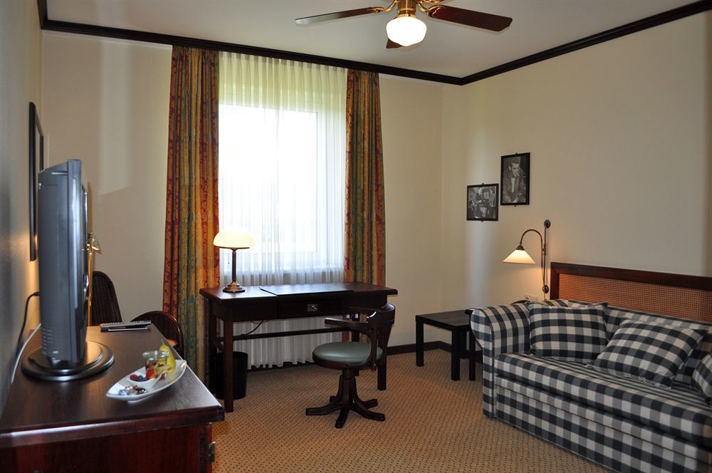 Hotel Trans World Donauwelle 4*